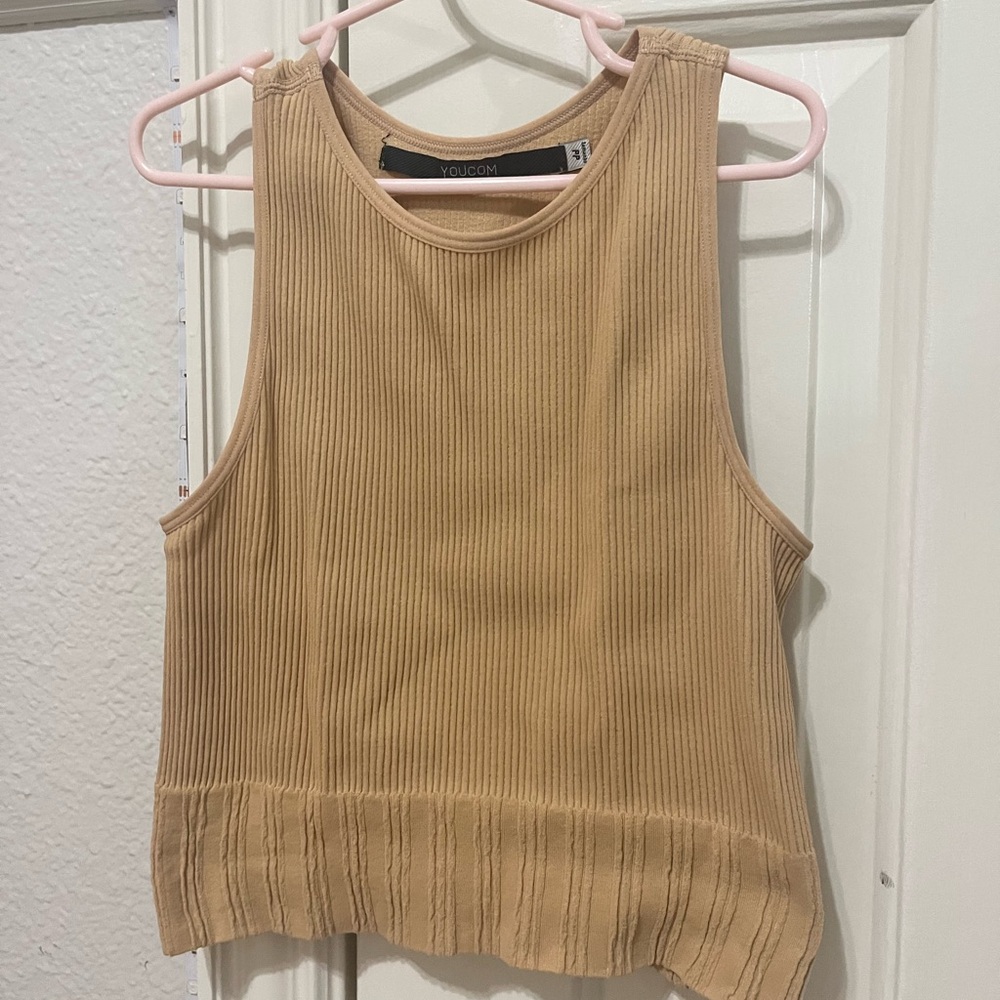 NWOT YOUCOM BEIGE TAN RIBBED TANK TOP SLIGHTLY CROPPED GREAT CONDITION